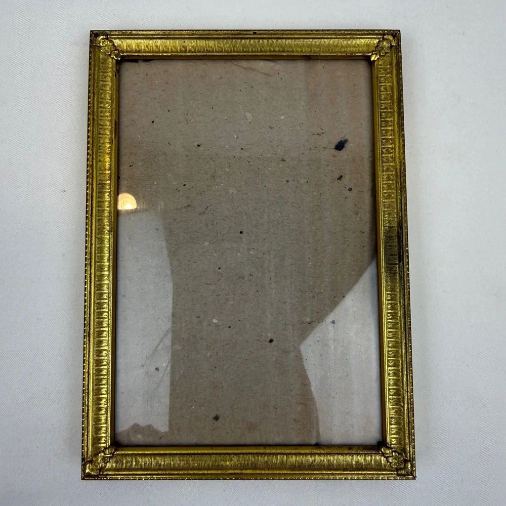 Vintage Gold Tone Metal Picture Frame 5x7 Embossed Floral Corner Tabletop